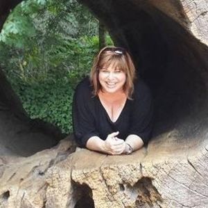 Meet your Posher, Diana
